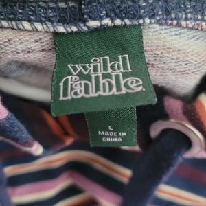 Long sleeve crop top with hood